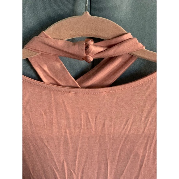 Pink Deep Plunge Crisscrossed Neckline - Picture 4 of 6